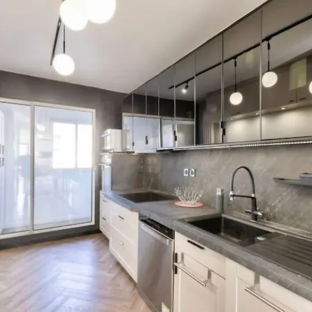 Appartement L'elegant T3nimes Parking-centre *